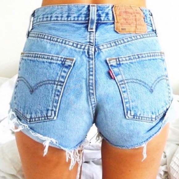 wedgie denim shorts
